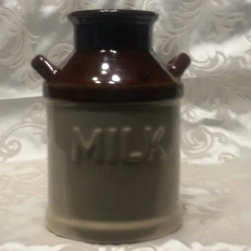 Vintage 1980 Enesco Sky & Plains Utensil Holder